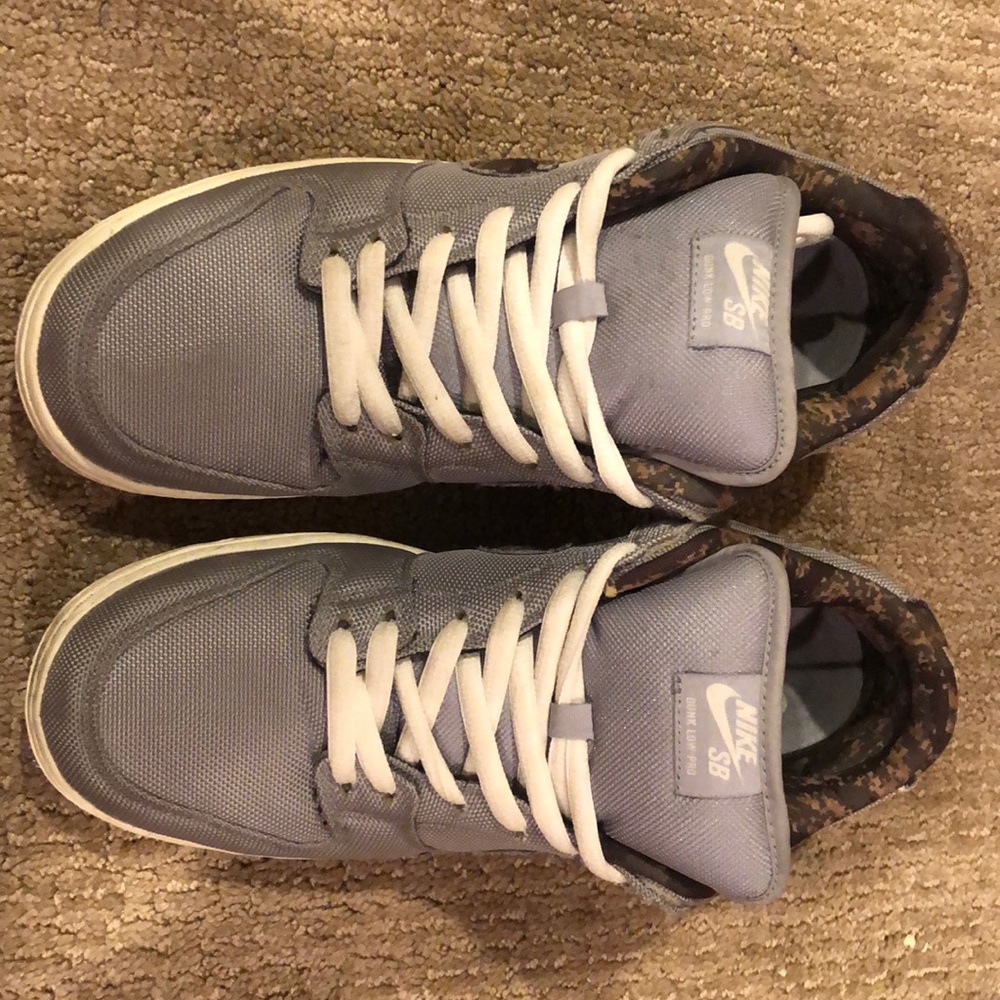 NIKE SB GREY CAMO SHOES